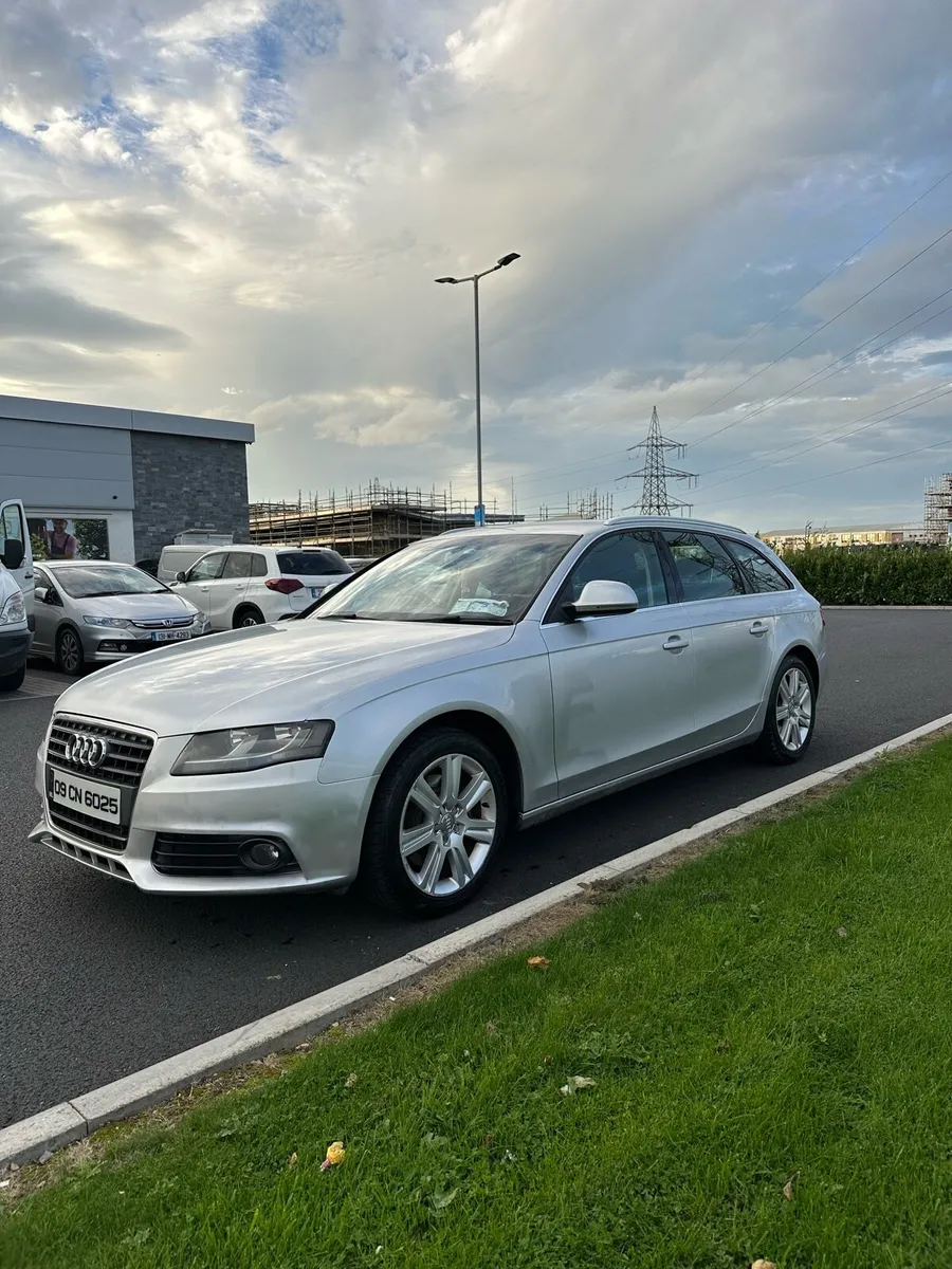 Audi A4 Estate 2009 2.0 Tdi - Image 1
