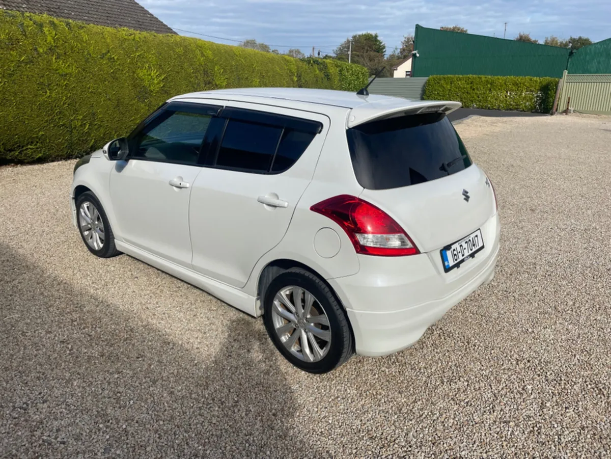Suzuki Swift DBA-ZC72S - Image 2