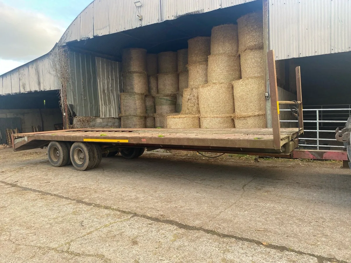 Bale trailer - Image 2