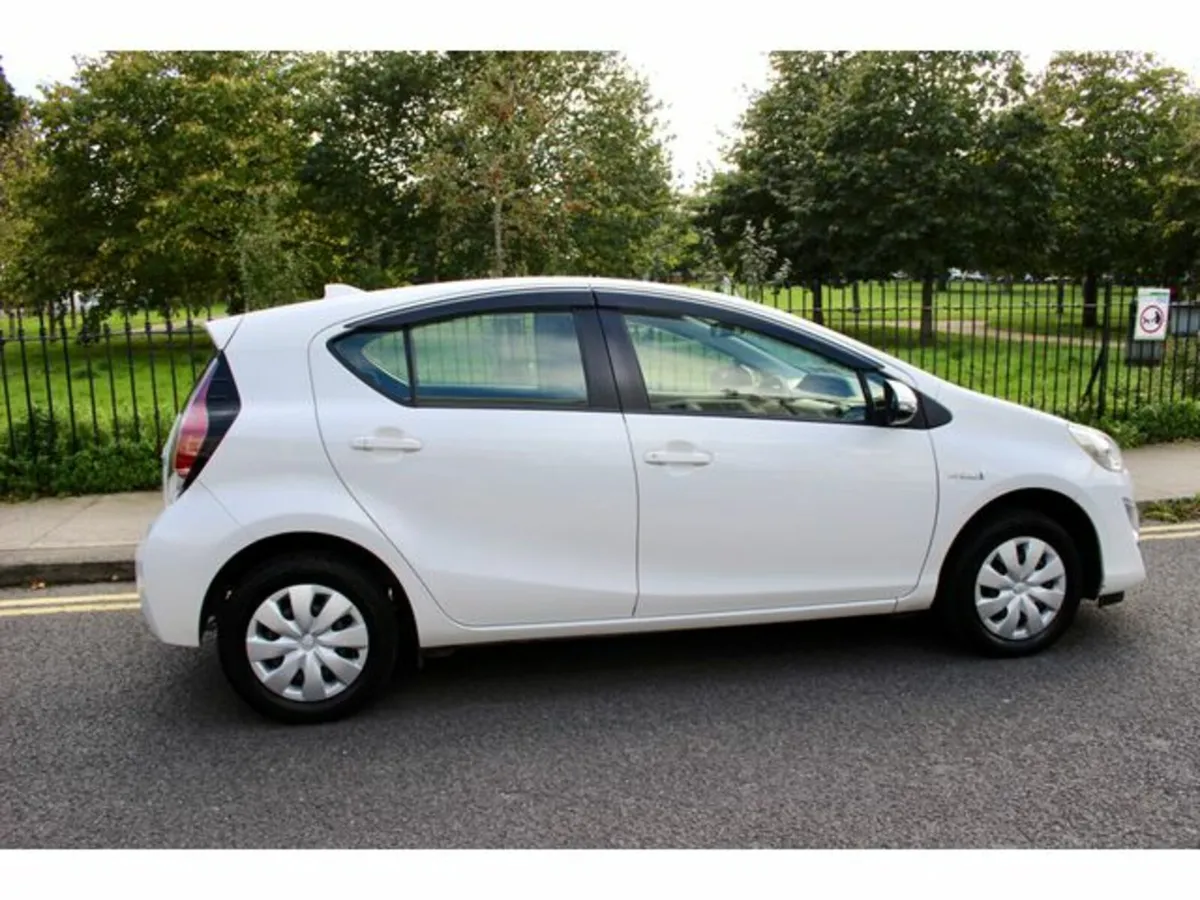 Toyota Aqua 1.5 5DR Auto, only 113k kms NCT, TAX - Image 3