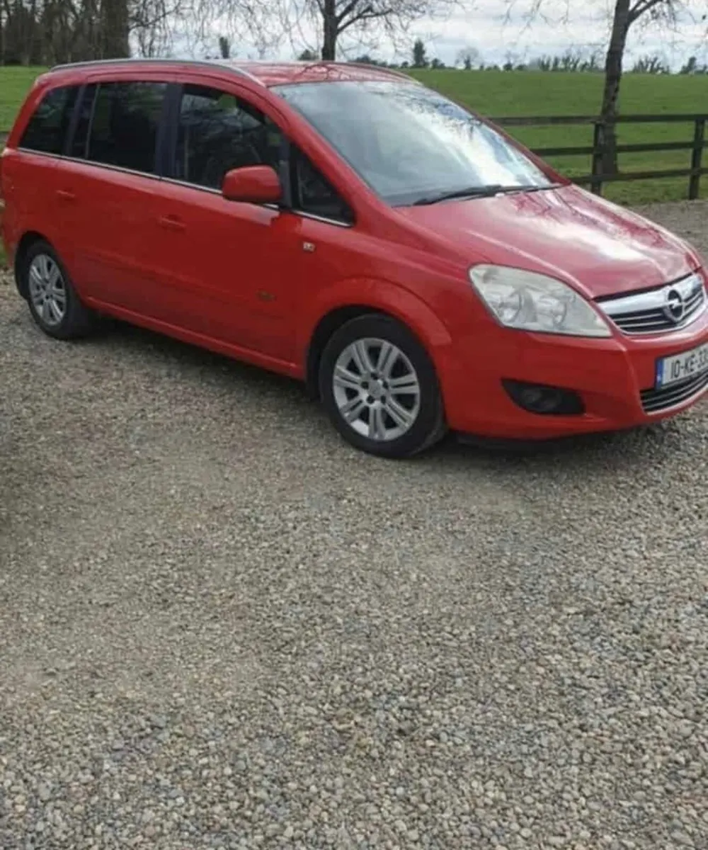 Opel Zafira 2010 - Image 3