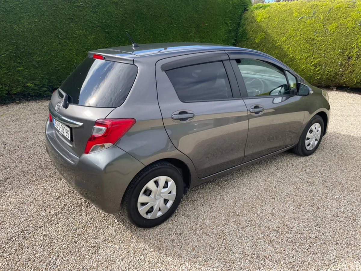 Toyota Vitz NSP130 5DR AUTO - Image 2