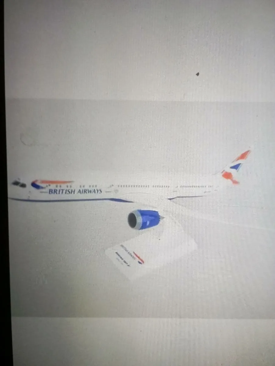 BRITISH AIRWAYS BA BOEING  787-9   PLAIN - Image 4