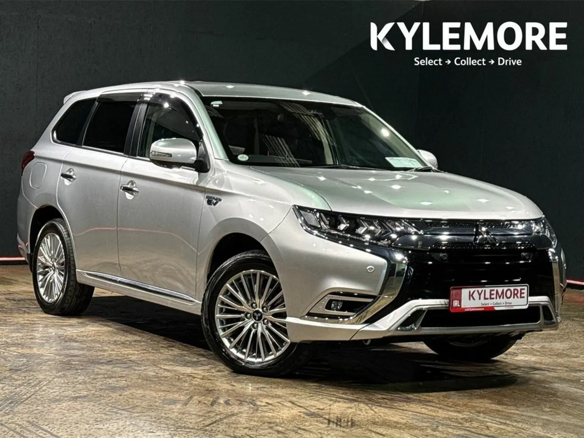 Mitsubishi Outlander PHEV 2.4L AUTOMATIC TWIN MOTO - Image 1