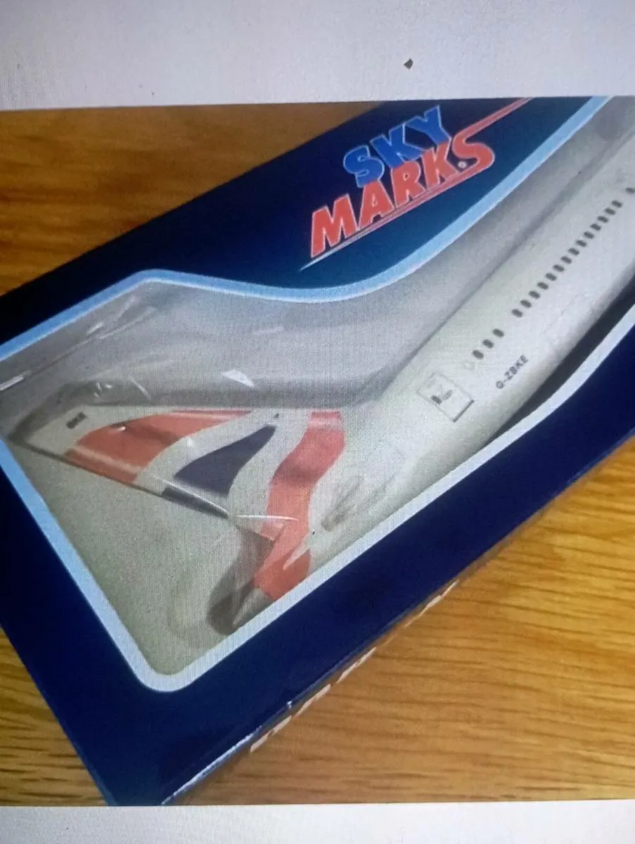 BRITISH AIRWAYS BA BOEING  787-9   PLAIN - Image 2