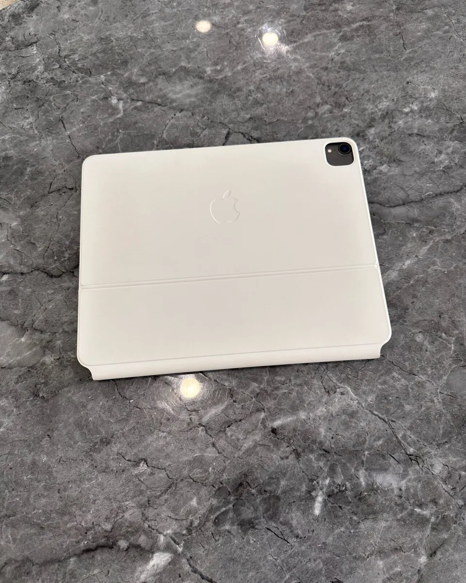 iPad - Image 4