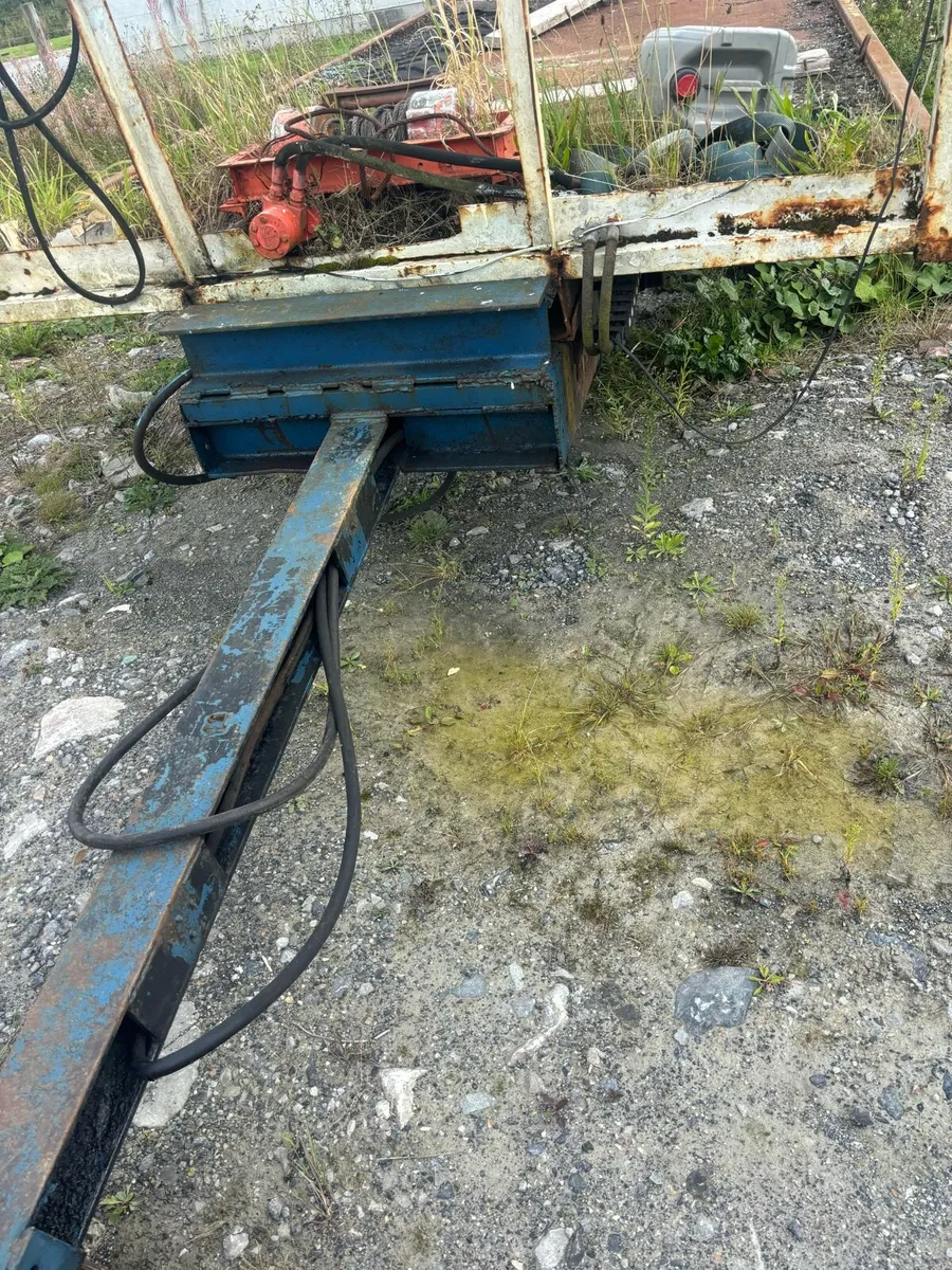 Tilt and slide trailer - Image 2