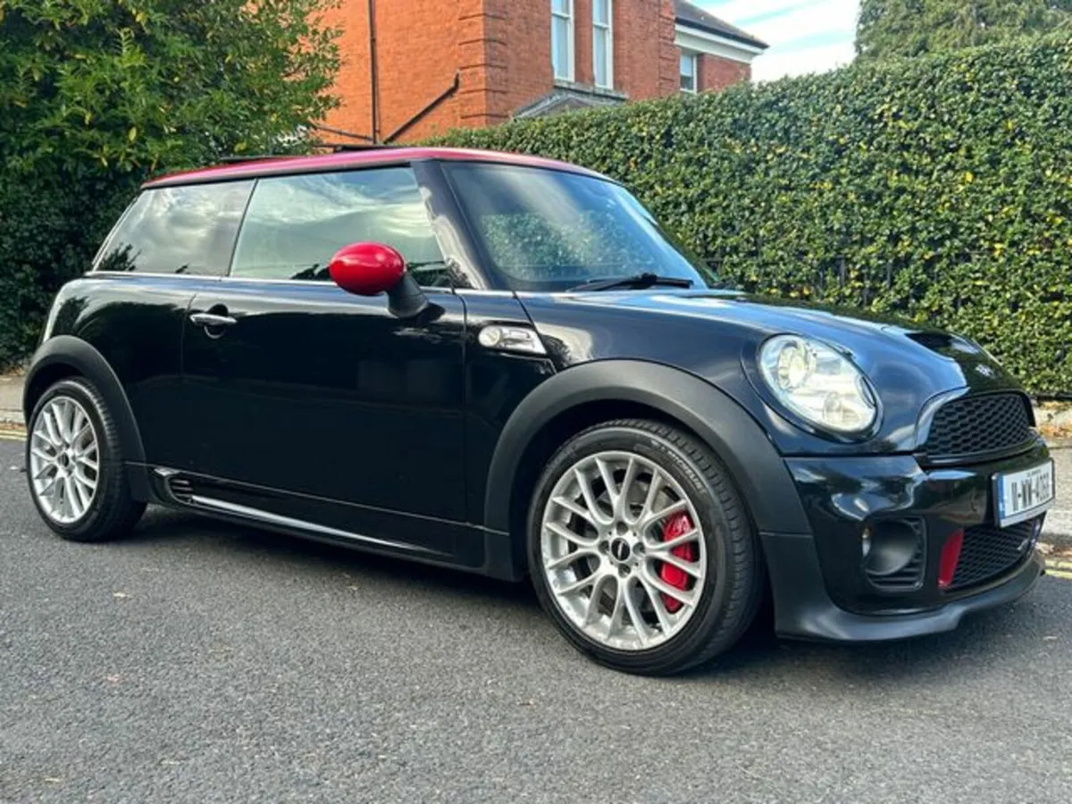 Mini Cooper 1.6 MINI JOHN COOPER WORKS EDITION - Image 1