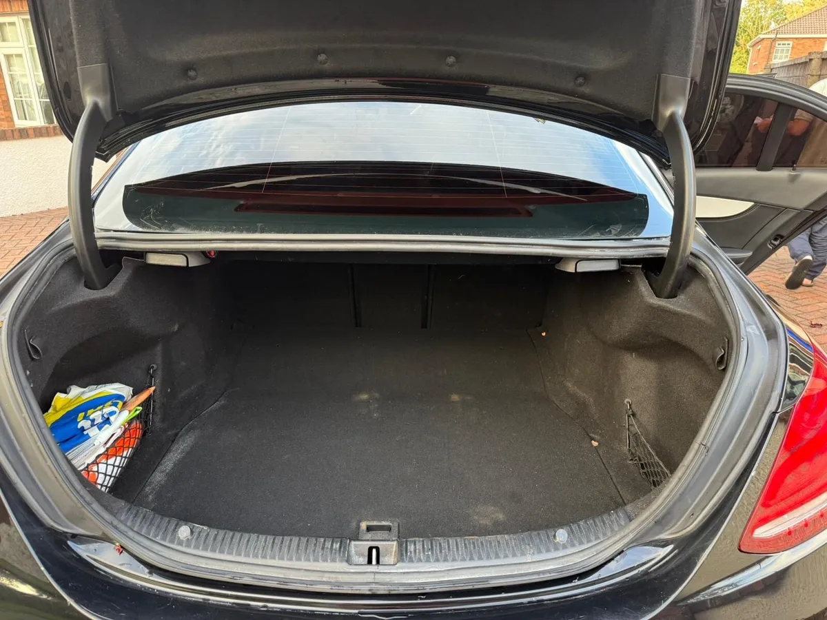 Mercedes-Benz C-Class 2015 - Image 4