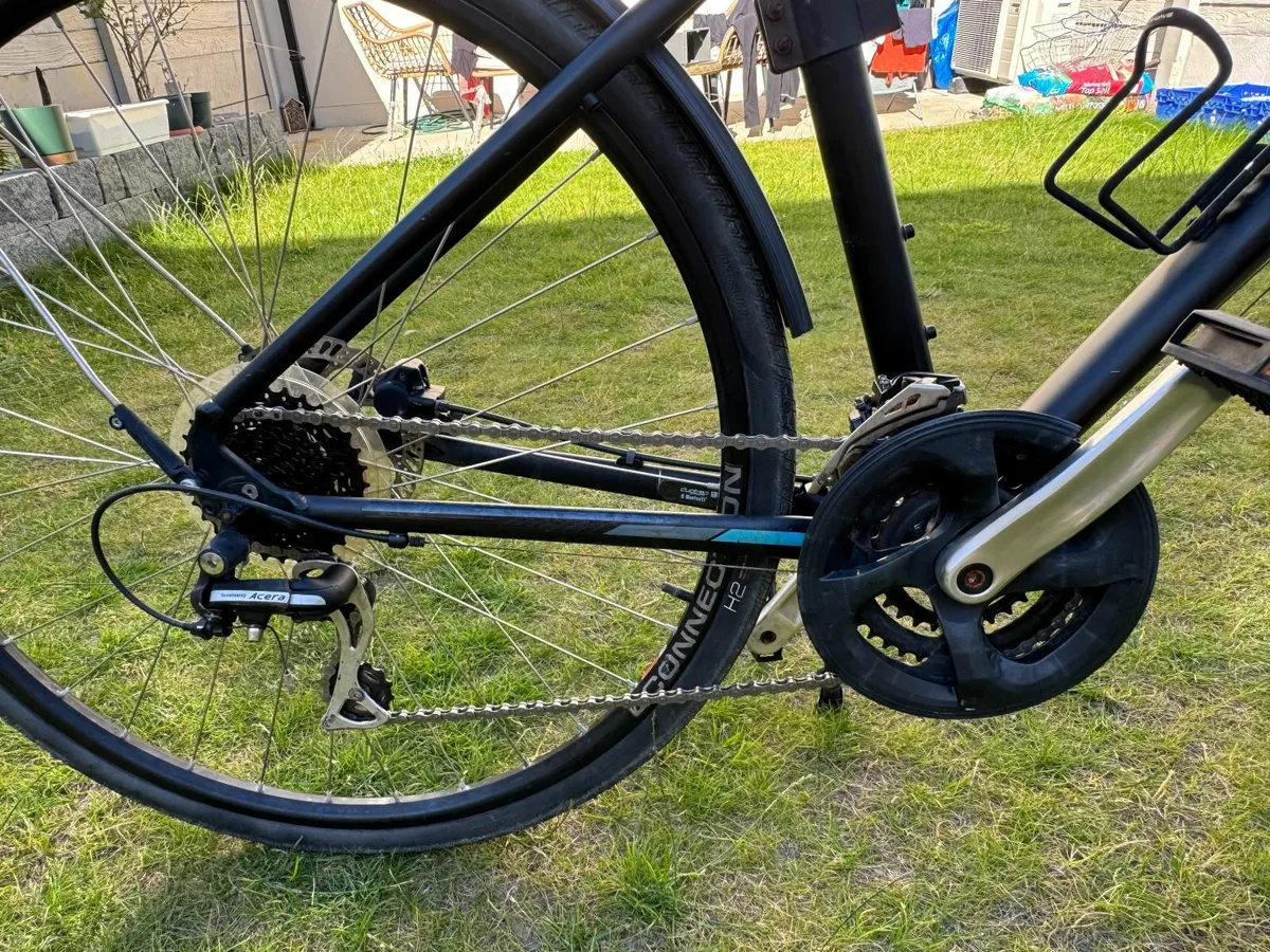 Trek FX 2 - Image 2