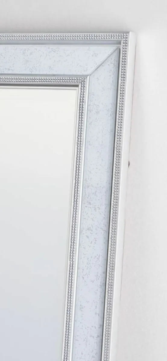 Large mirror - Image 2