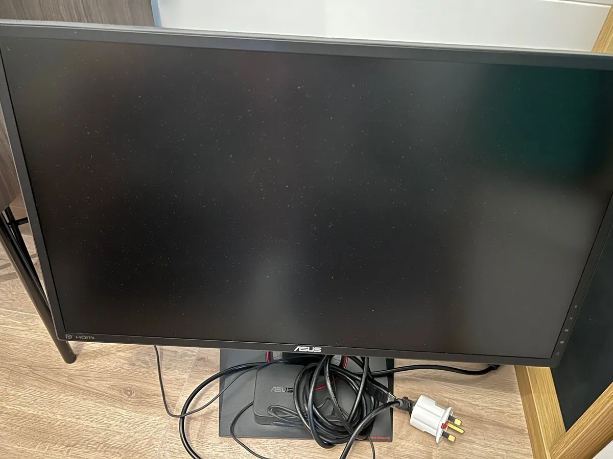 Budget Gaming pc and 144hz monitor - Image 4