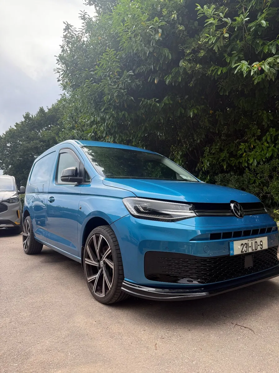 Volkswagen Caddy 2023 - Image 1