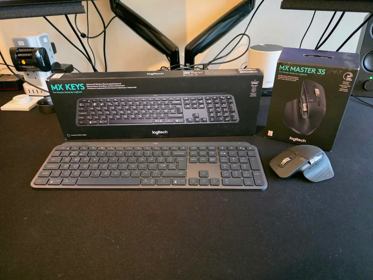 Logitech MX Master 3S mouse and MX keyboard - Image 1
