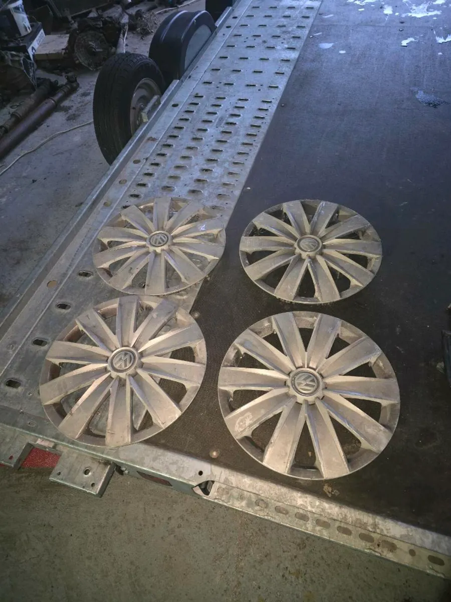 Vw t6 hubcaps