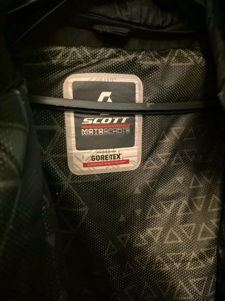 Scott bike jacket - Image 3