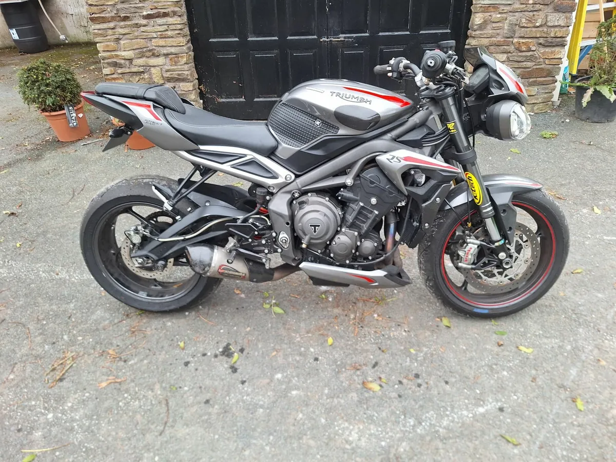 2021 Triumph 765 Street Triple RS - Image 1