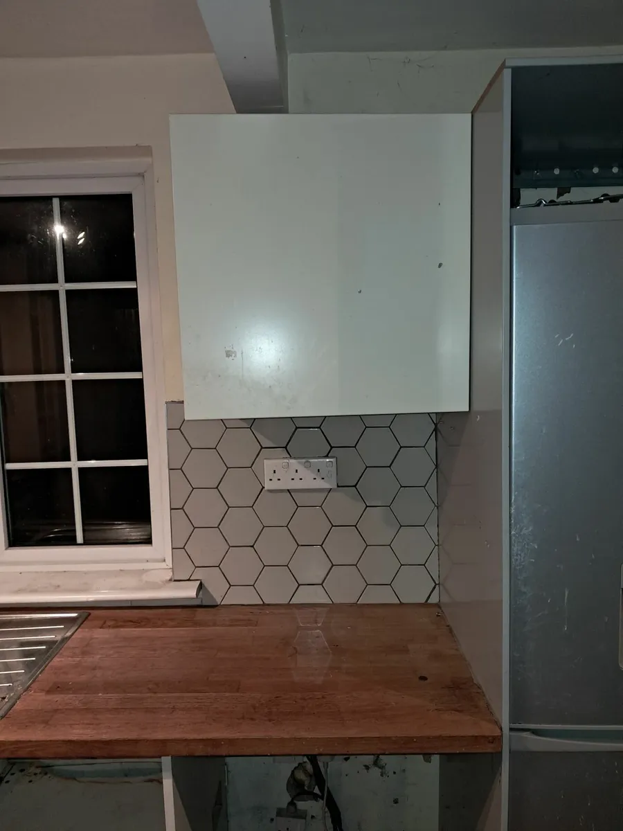 Kitchen and appliances - Image 3