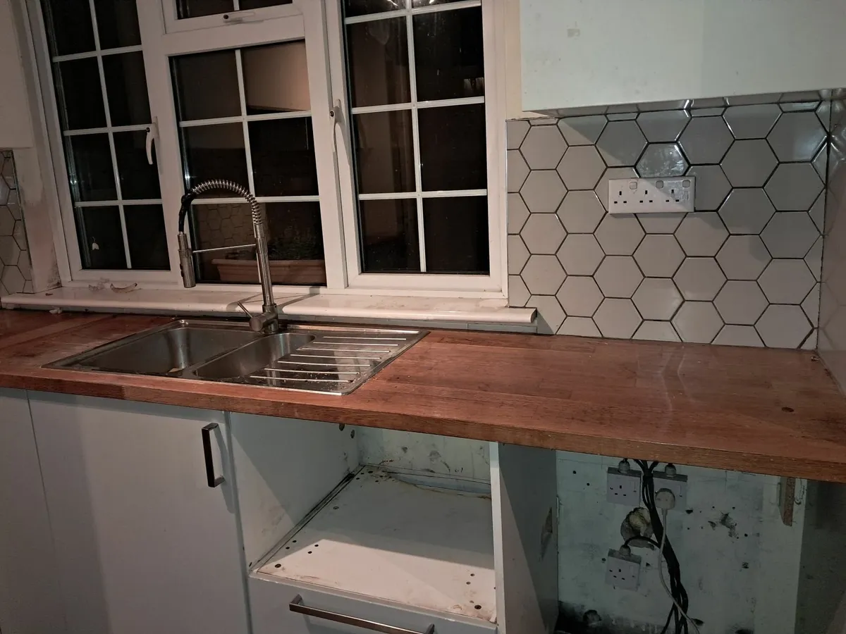 Kitchen and appliances - Image 4