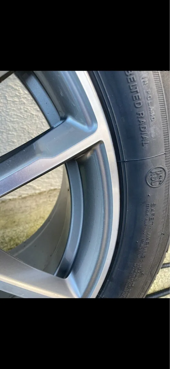 BMW G30 alloy wheel - Image 2