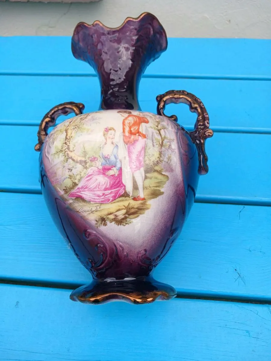 Old Vase - Image 1