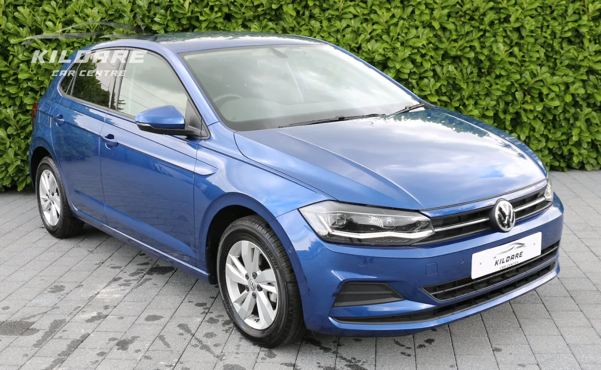 VOLKSWAGEN POLO COMFORTLINE TSI AUTO - Image 4