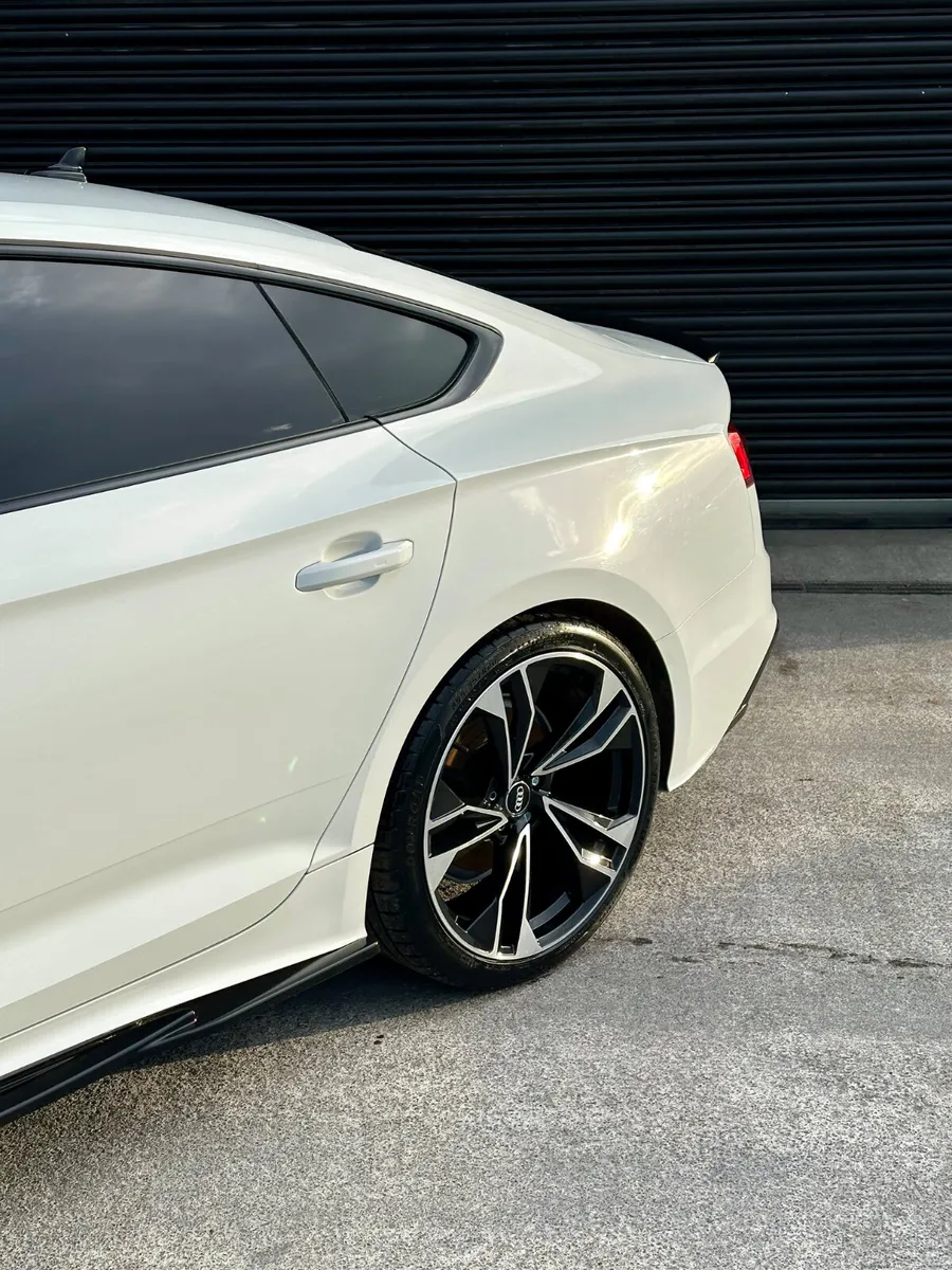 2021 AUDI A5 S LINE BLACK EDITION  SPEC 35 TDI 2.0 - Image 3