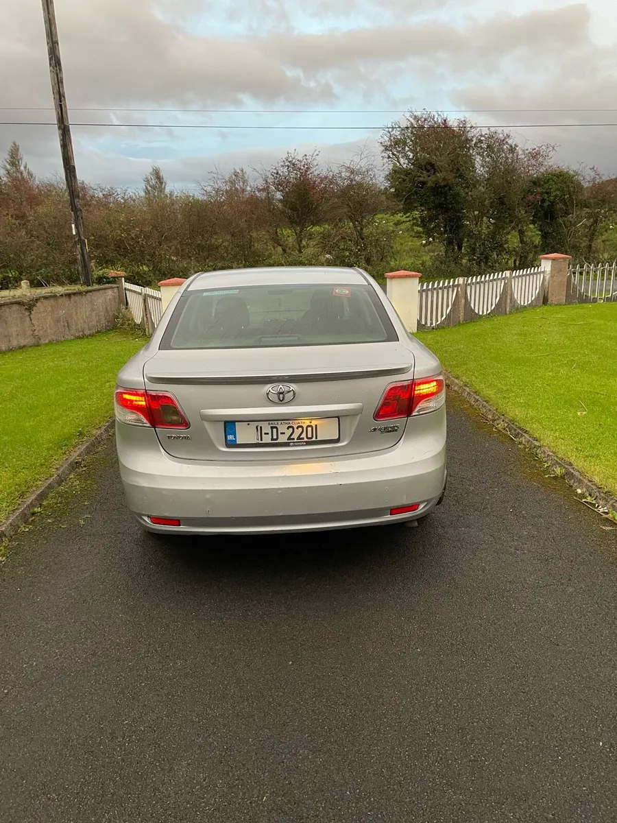 Toyota Avensis - Image 2