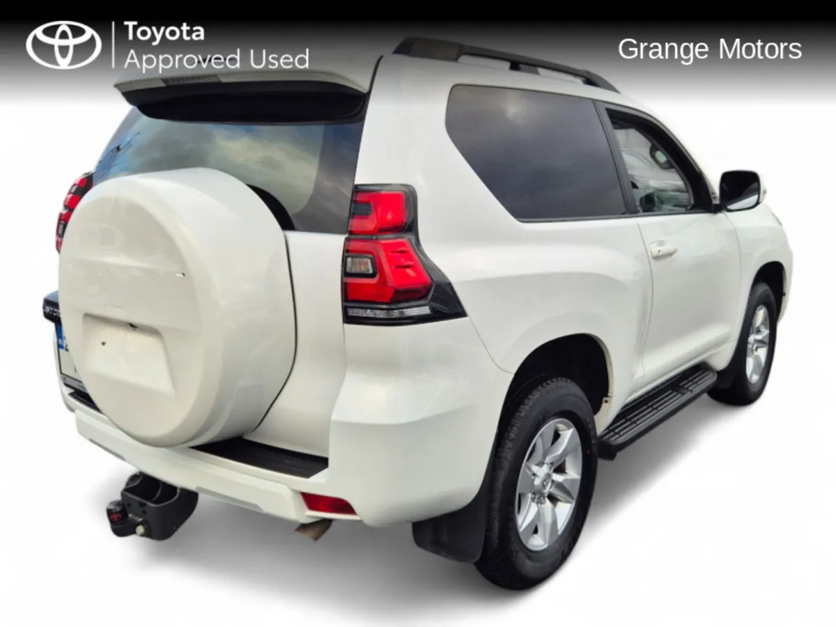 Toyota Land Cruiser 2.8 SWB COMMERCIAL 6 SPEED MAN - Image 3