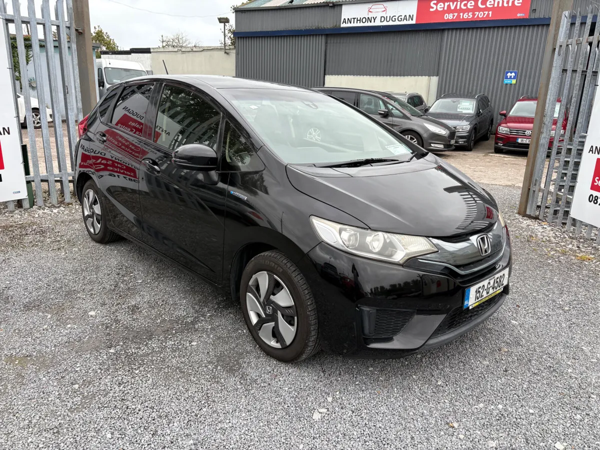 152 Honda Fit hybrid - Image 1