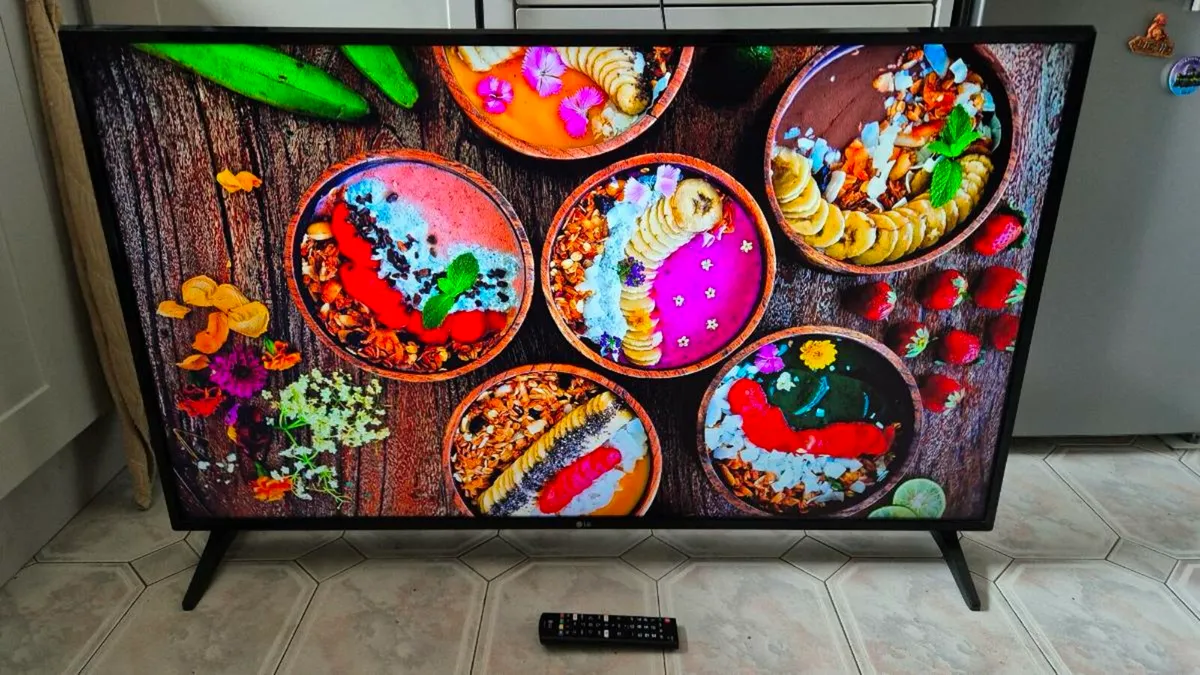 49" LG 4K UltraHD Smart TV - Image 2