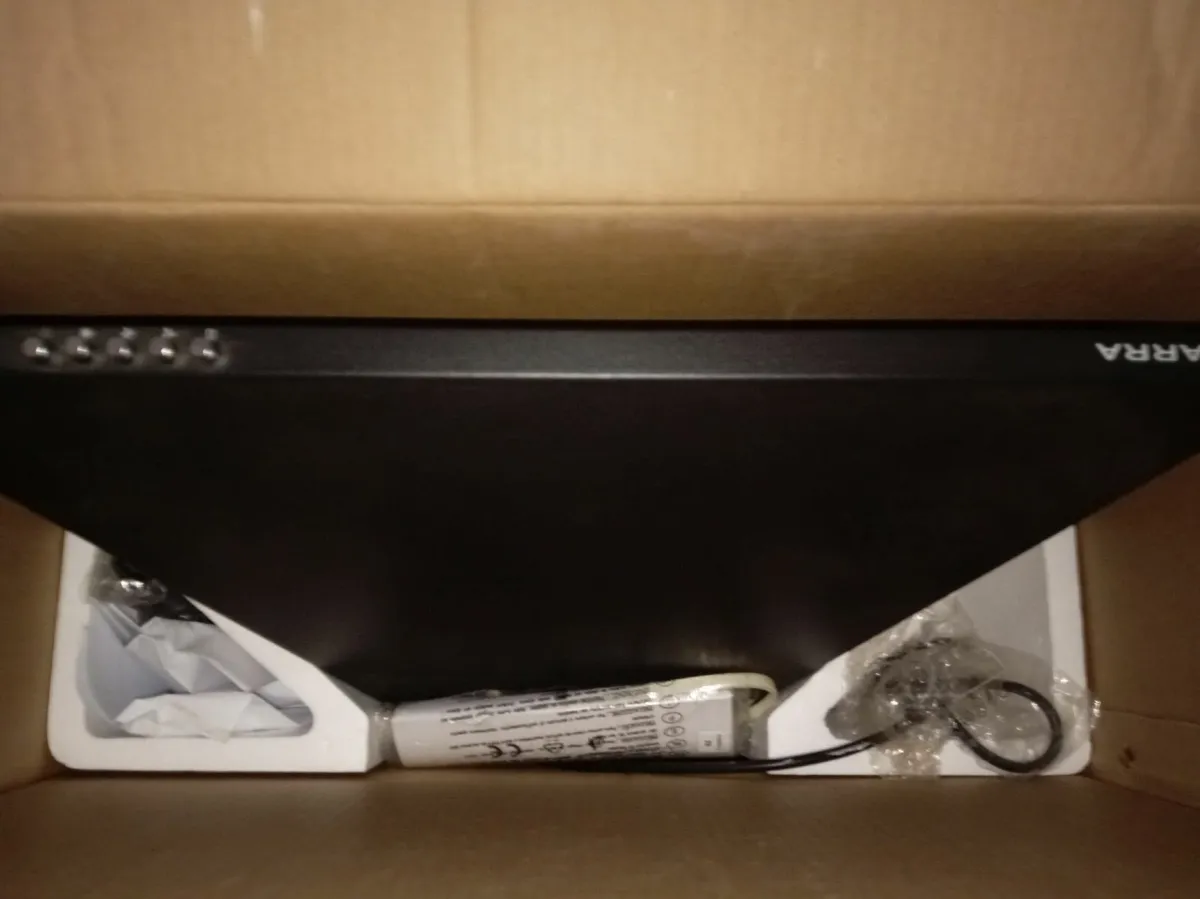 new black cooker hood. - Image 2