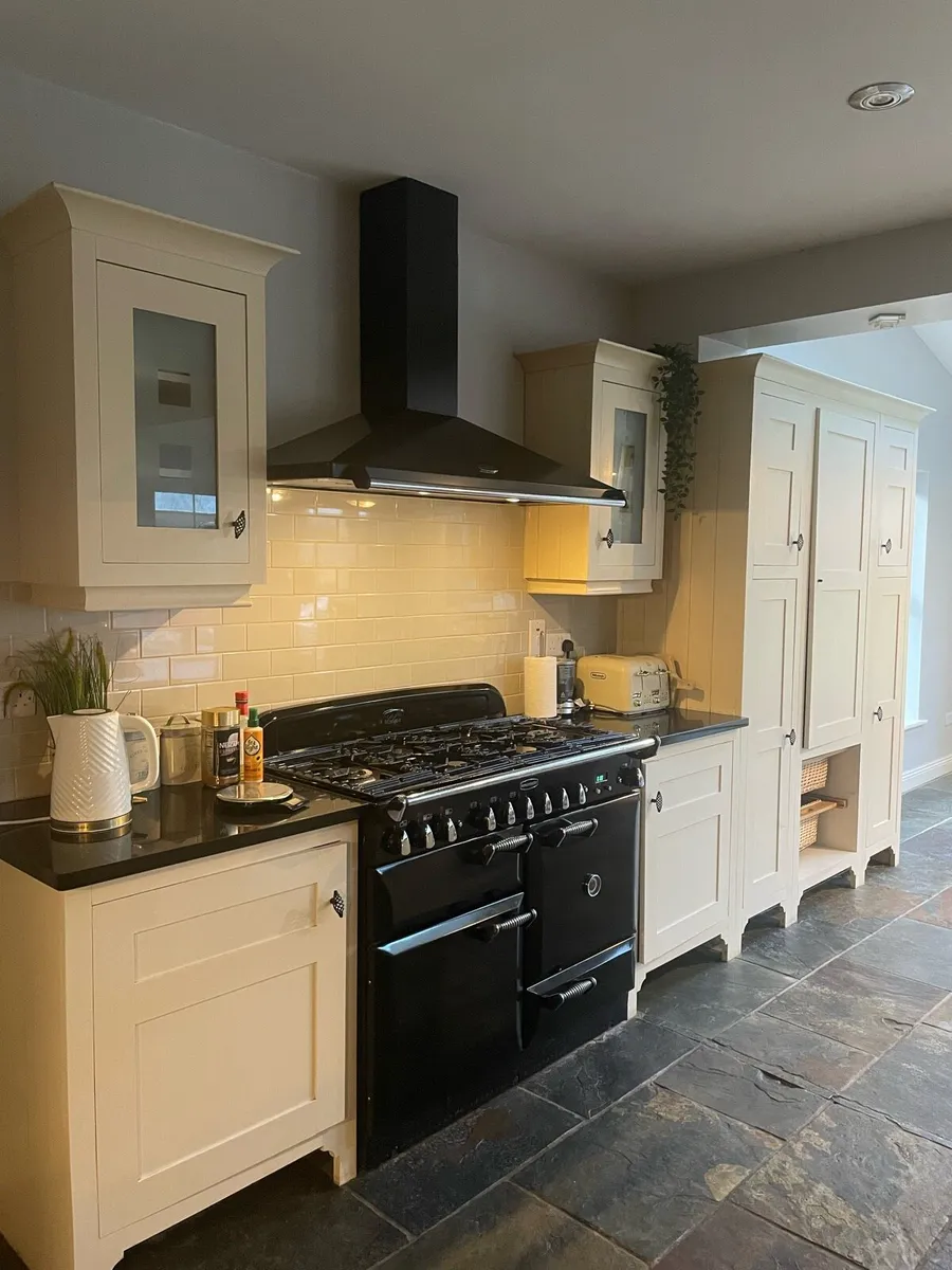 Kitchen - Image 2