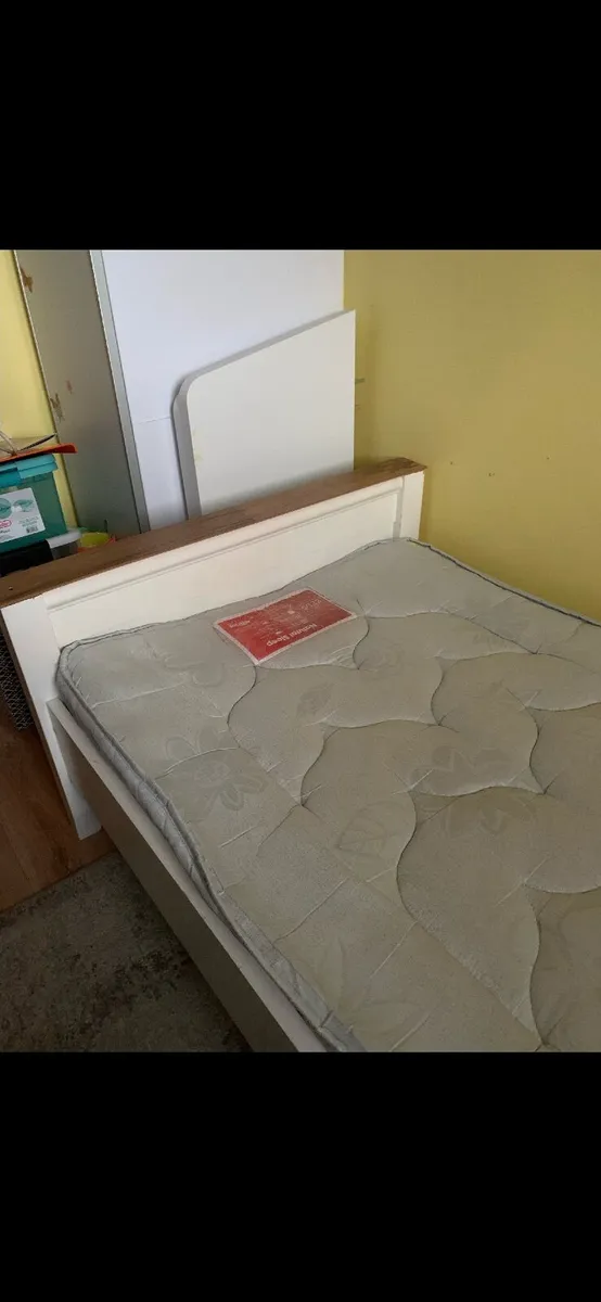 Single bed - Image 3