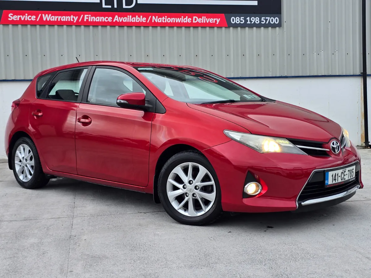 142 TOYOTA AURIS 1.4 D4D LOW MILAGE - Image 2