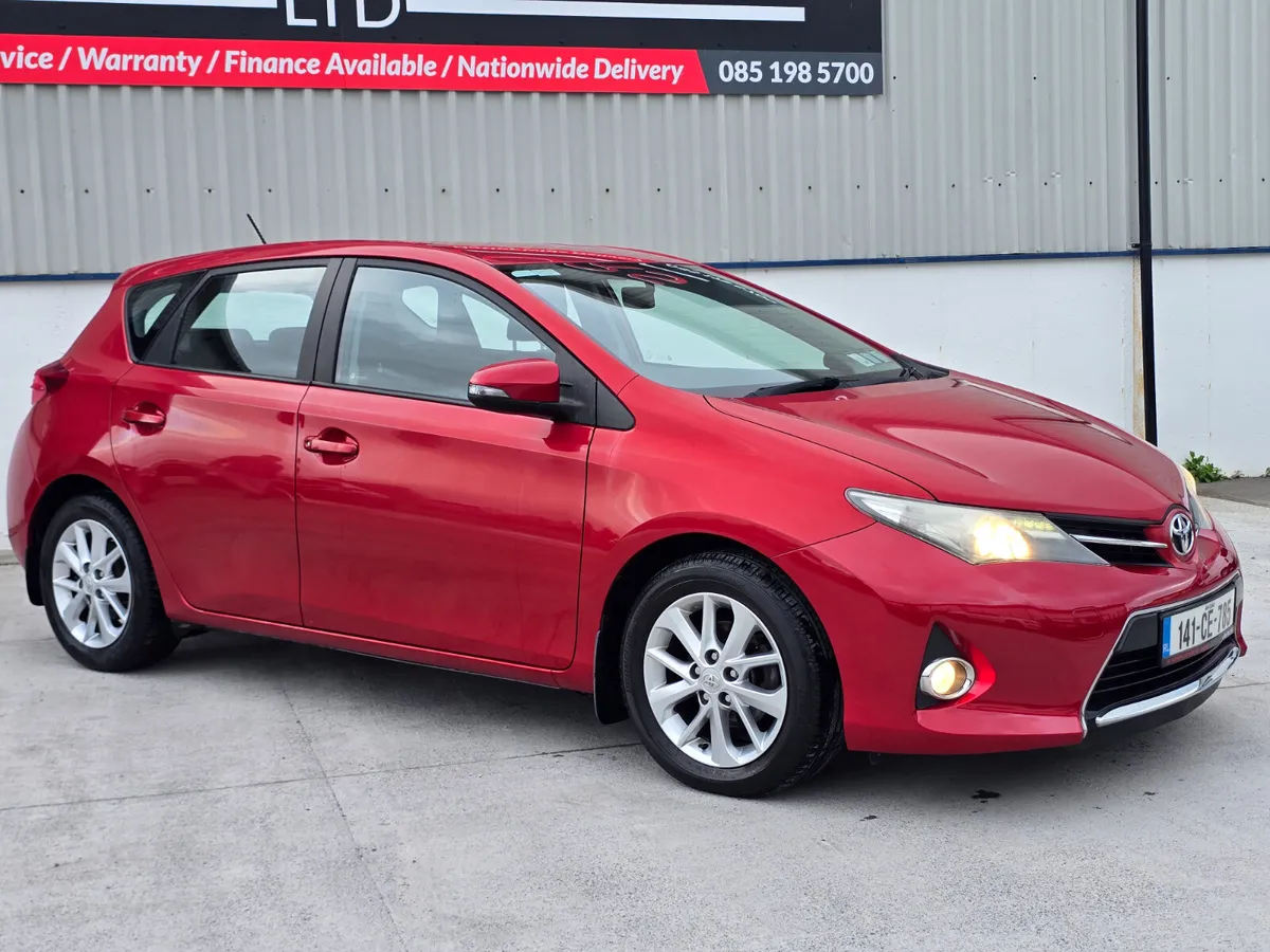 142 TOYOTA AURIS 1.4 D4D LOW MILAGE - Image 3