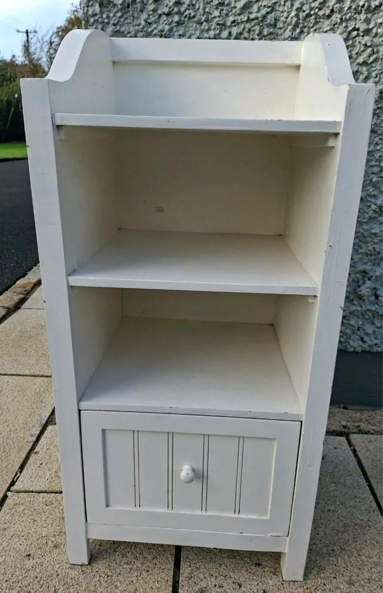 Bathroom cabinet - Image 1