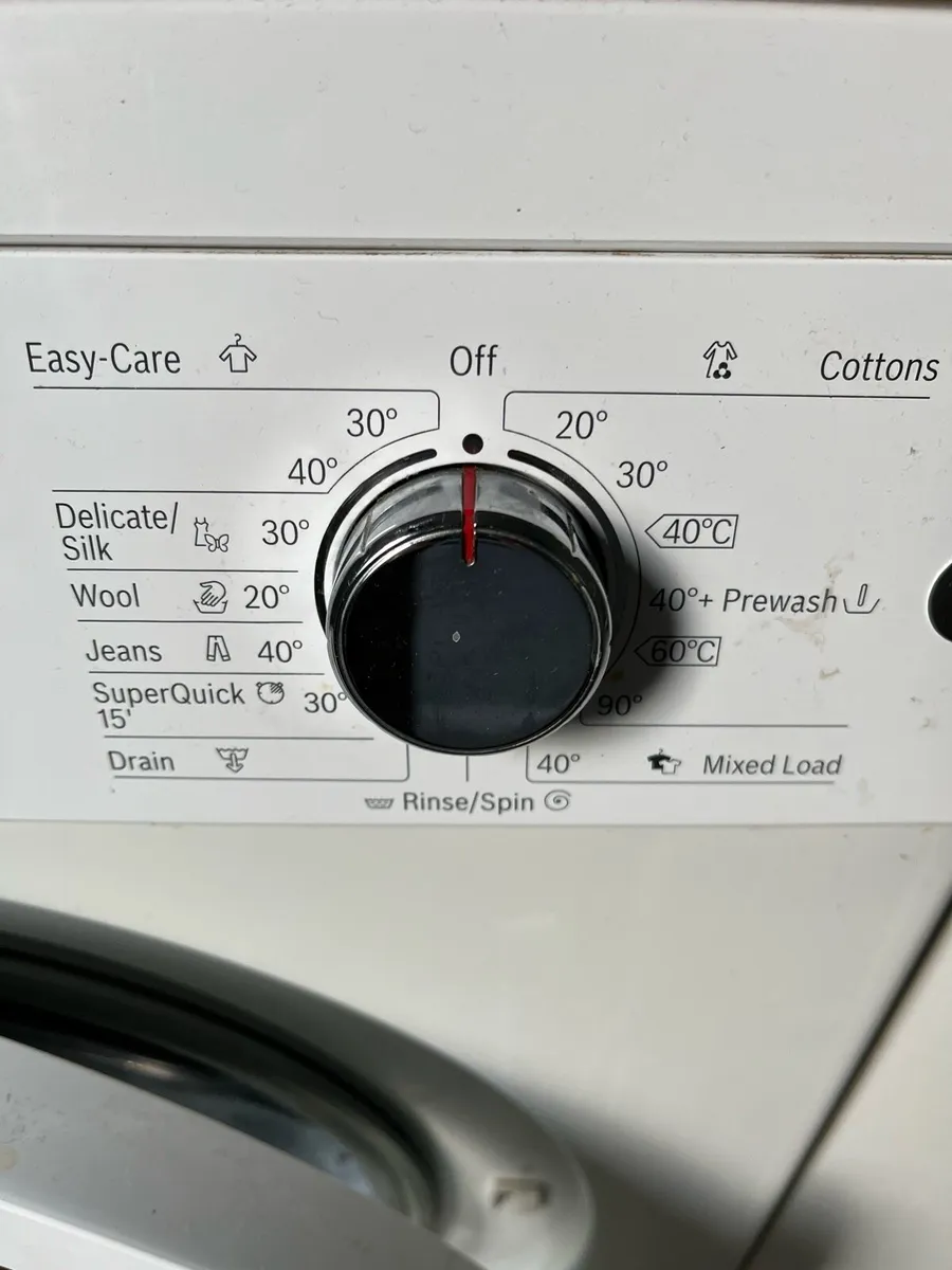 Bosch washing machine 6kg - Image 3