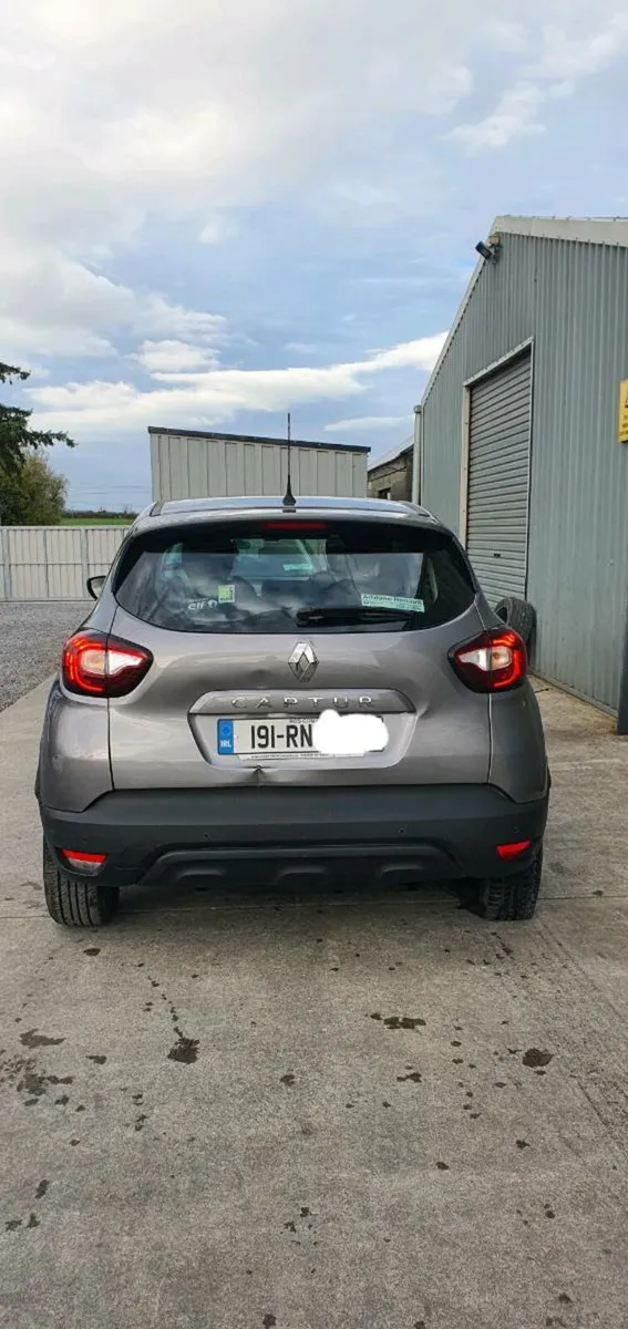 191 RENAULT CAPTUR - Image 4