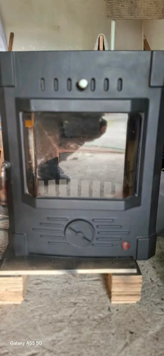 Mulberry Stoker Insert Stove - Image 1