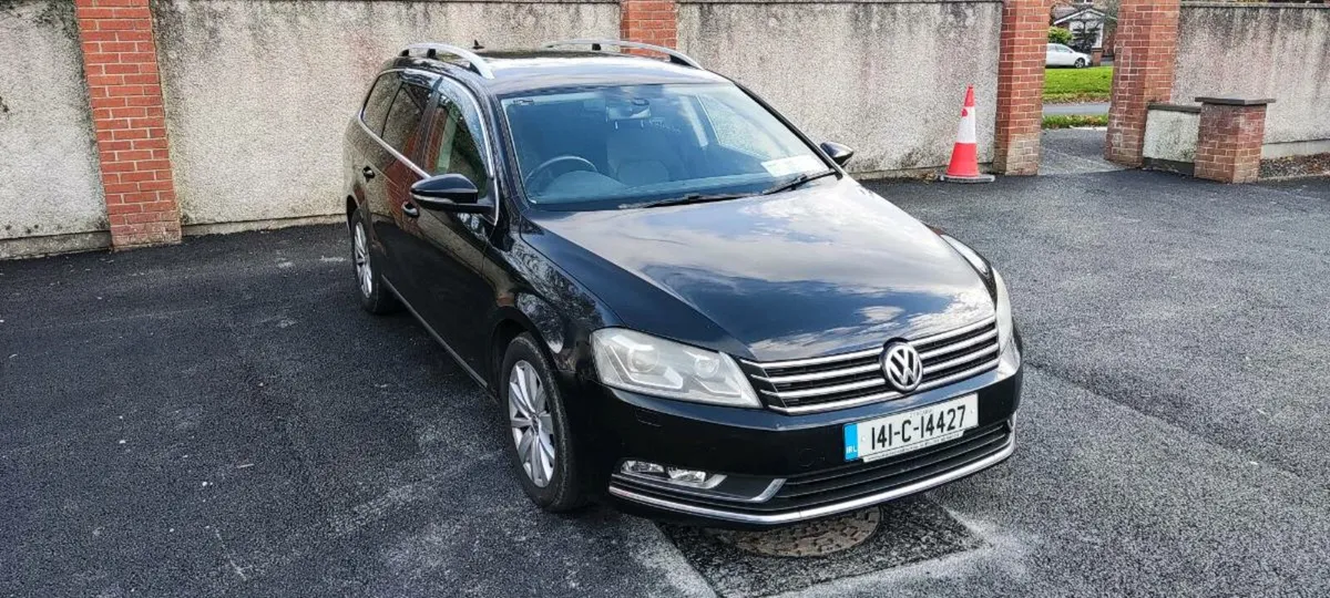 Volkswagen Passat Estate - Image 1