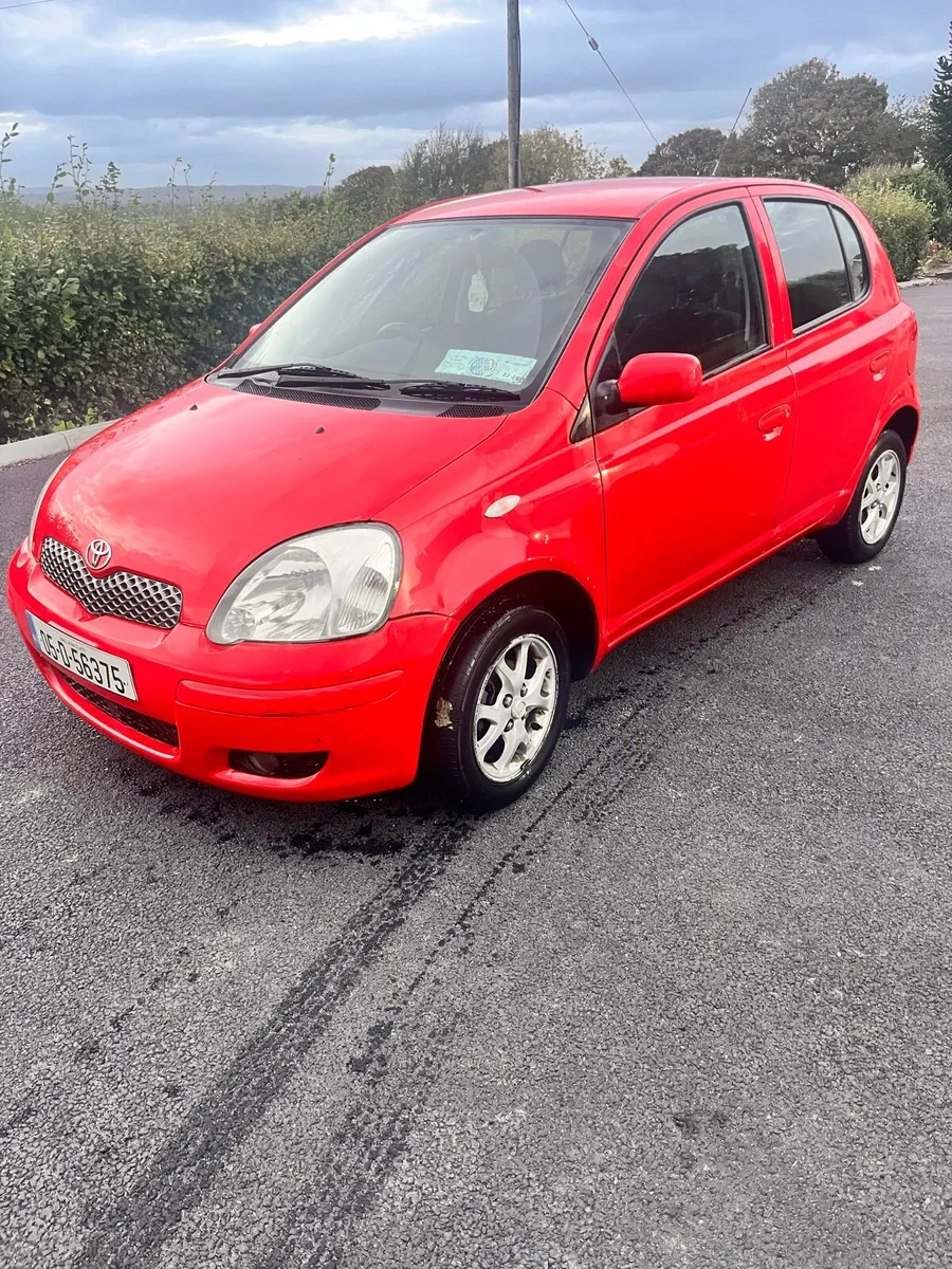 Toyota Yaris 2005 - Image 4