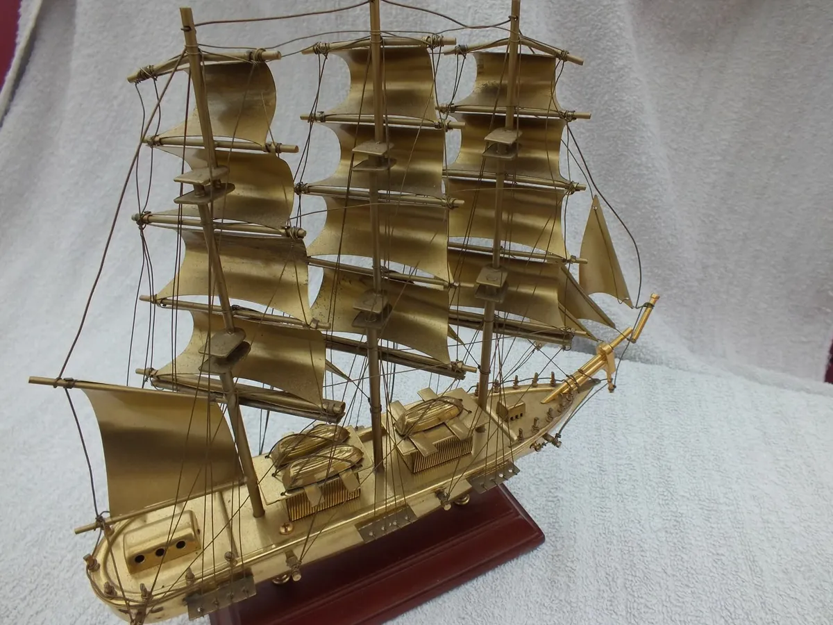 Vintage Brass Model Tall Sailing Ship Brass 10" On - Image 2