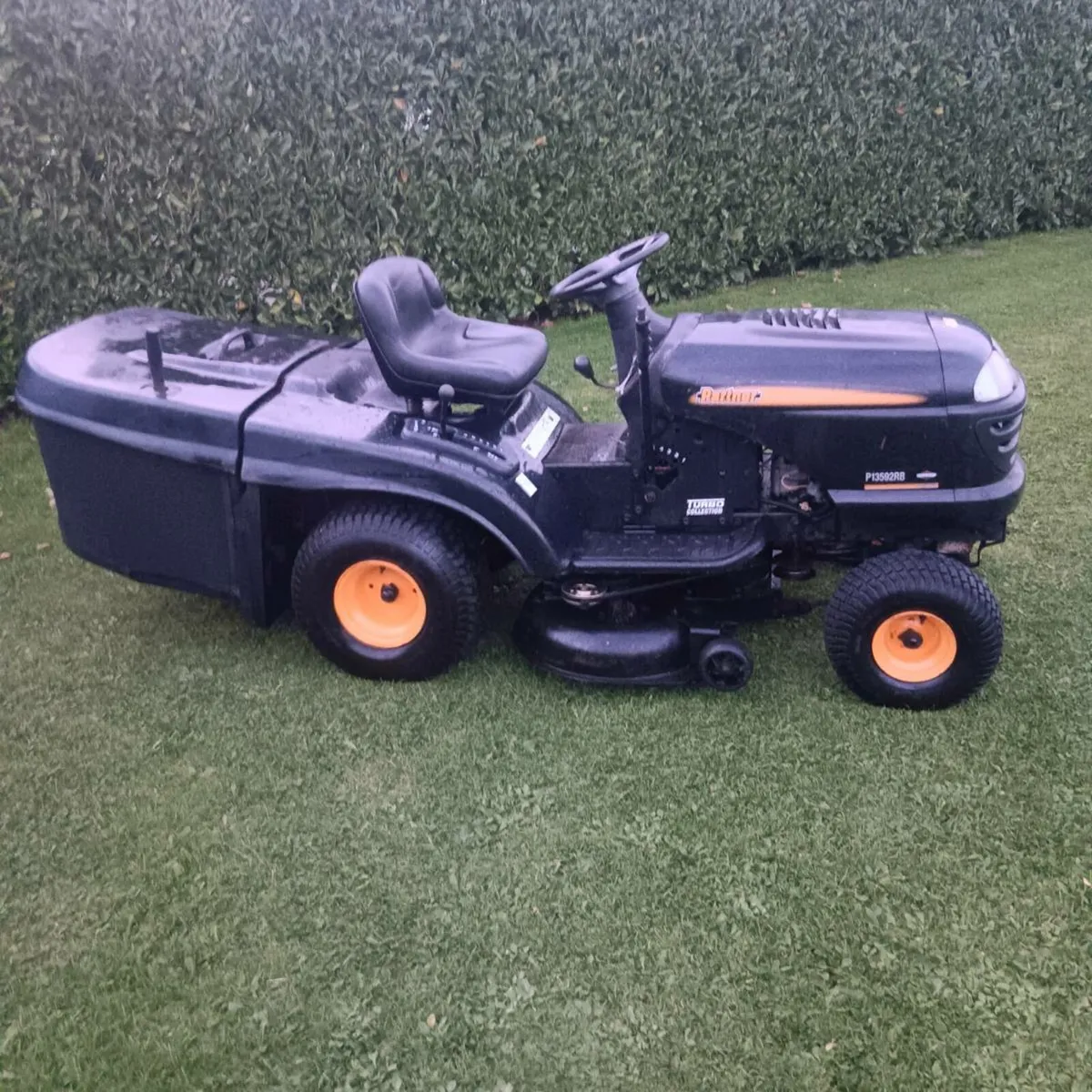 Partner 36" deck 13.5 hp Briggs engine - Image 1