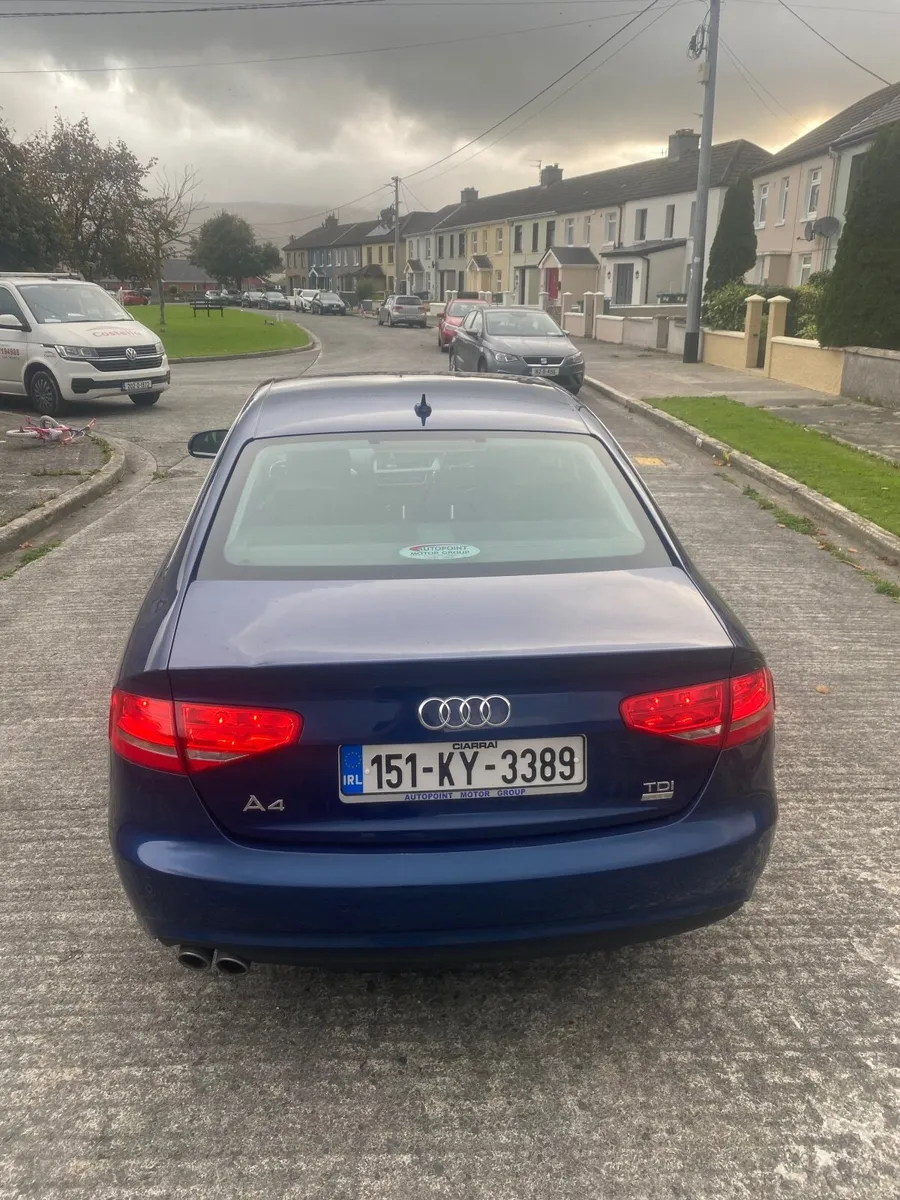 Audi A4 2015 - Image 4