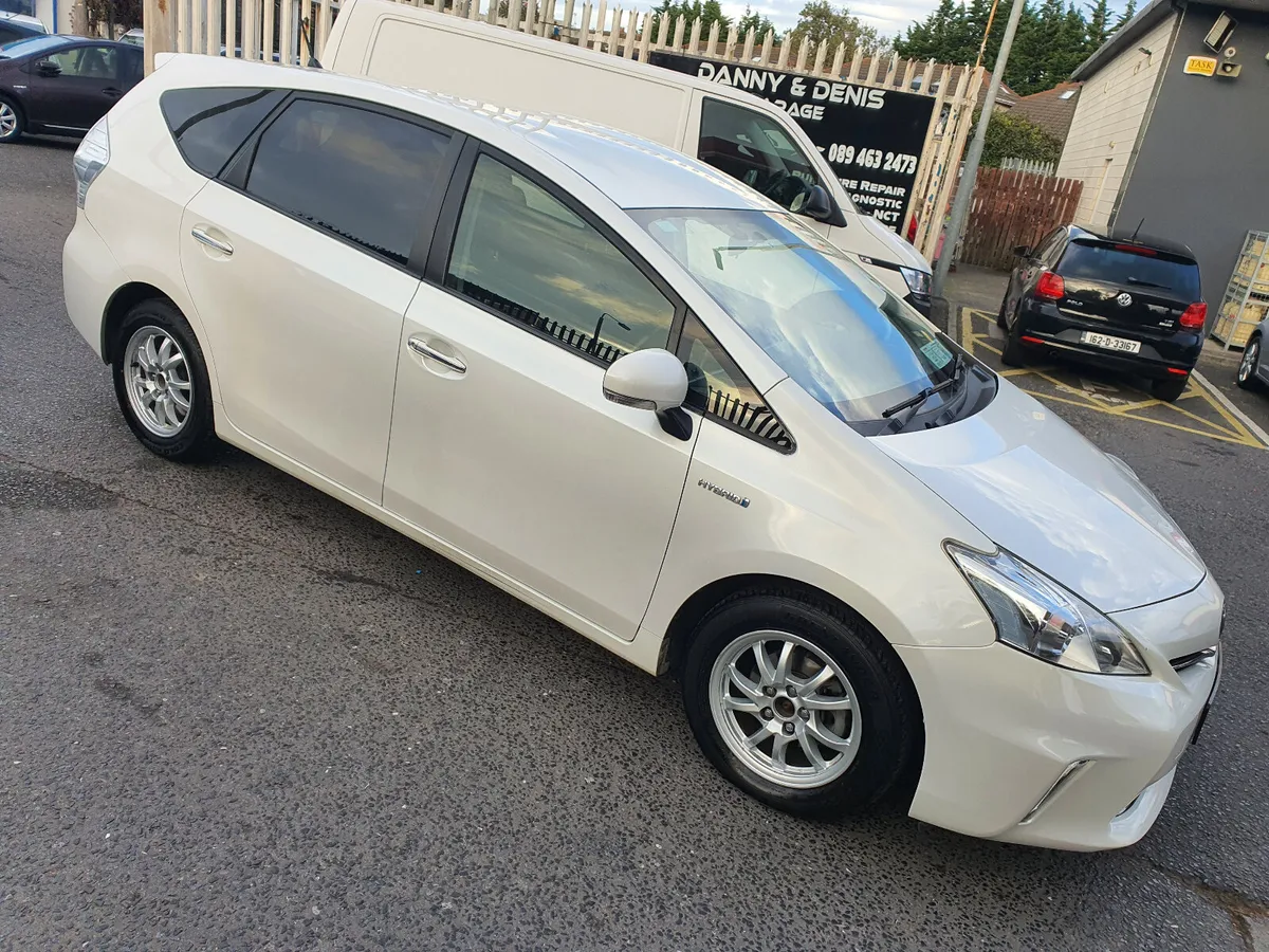 Toyota Prius Alpha 2013 NEW NCT AND TAX - Image 4