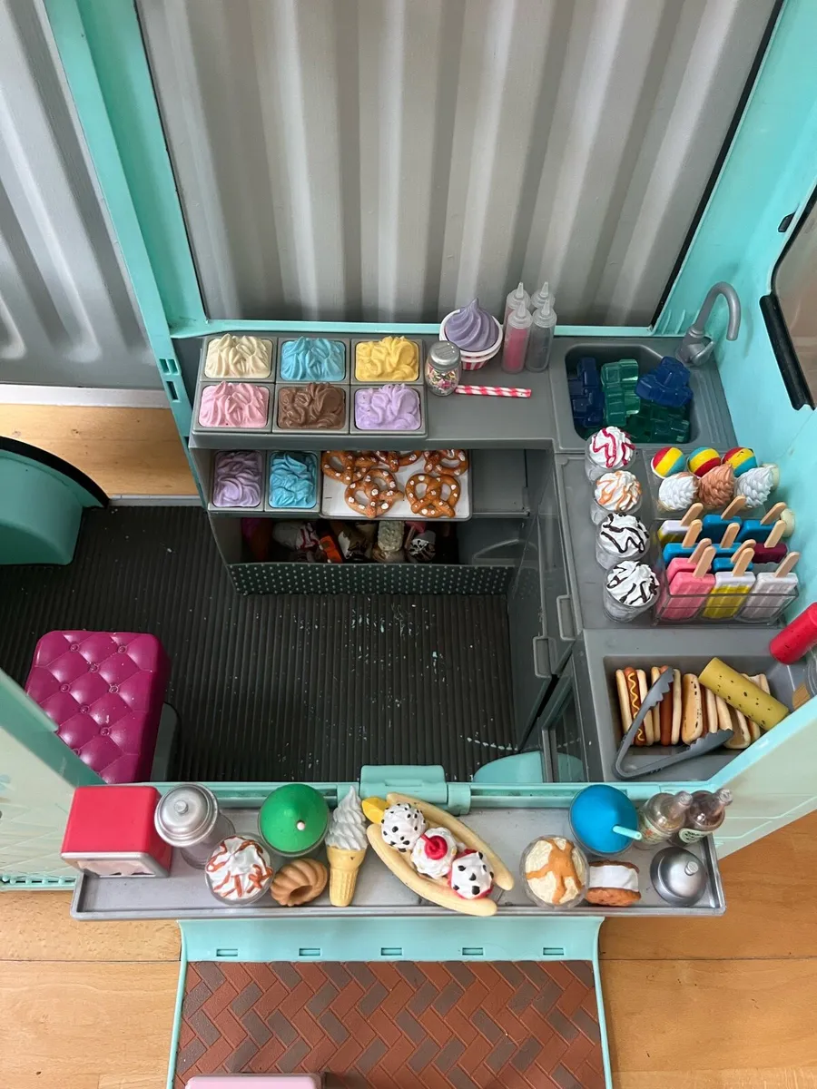 Our generation ice cream truck - Image 2