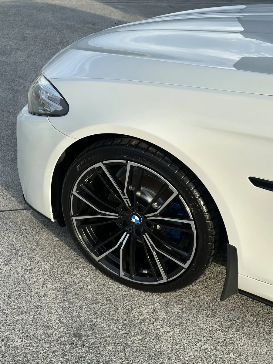2016 BMW 520D MSPORT AUTO MPERFORMACE - Image 4
