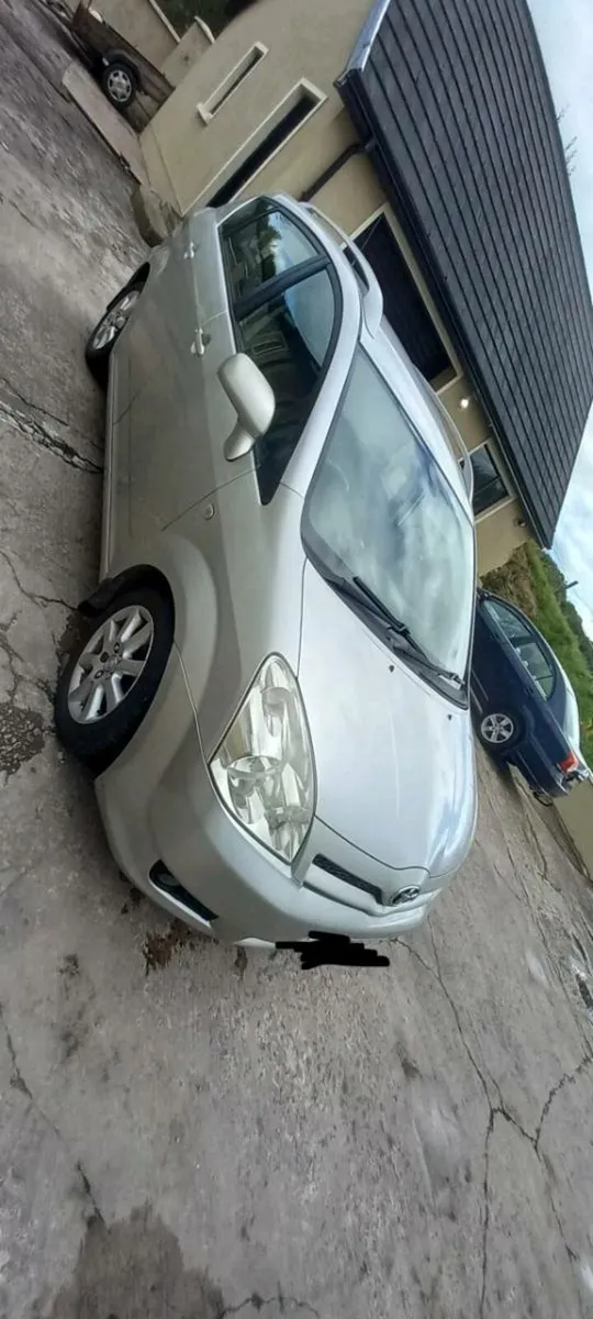 Toyota corolla verso - Image 2