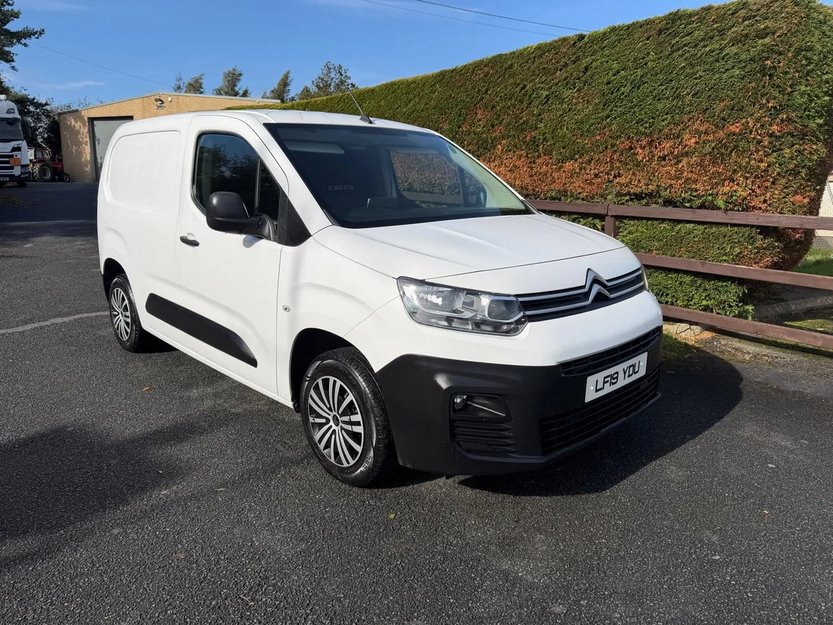2019 Citroen Berlingo 1.6 HDI Enterprise 3 Seater - Image 1